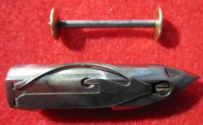 VINTAGE  SINGER TREADLE SEWING MACHINE SHUTTLE  8301 & 1 BOBBIN  #2 - Image 1 of 4