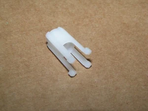 NEW GSF600 GSF 600 LT 400 LTF400CARBURETOR NEEDLE JET HOLDER SEAT 13382-26E00 - Picture 1 of 2