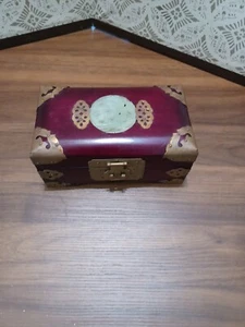 vintage wood jewelry display case made in ShangHai China Jade Accent on Top - Picture 1 of 11