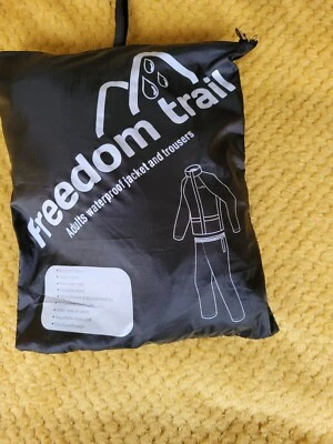 mens waterproof lightweight packable jacket - Image 1 of 4