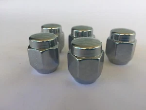 Ford Falcon XK-XL-XM-XP-XR-XT-XW-XY-XD-XE-XF-XG 1/2" UNF 20 Chrome Wheel Nuts - Picture 1 of 2