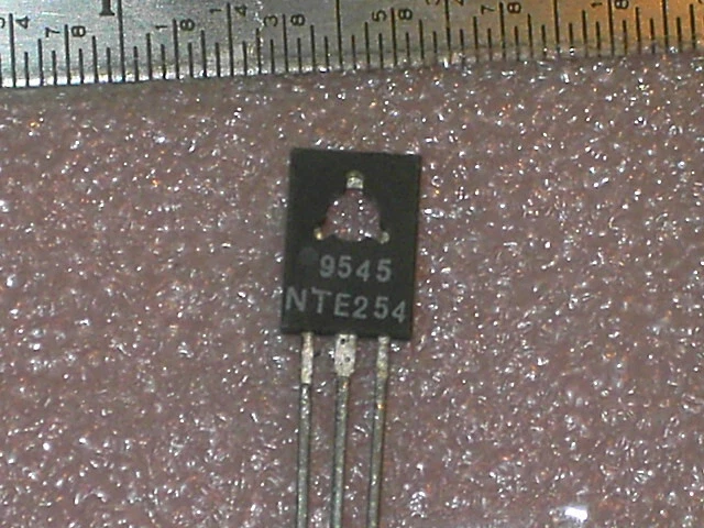 NTE 254 Transistor PNP Pwr Darlington Transistor, 100V, 4A, TO126 - Image 1 of 1
