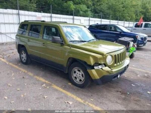 Used Transmission Control Module fits: 2012 Jeep Patriot Transmission LH under d - Imagen 1 de 24