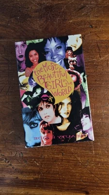 The Most Beautiful Girl in the World [EP] by Prince (Cassette, Feb-1994, Life) Foto 1 de 3