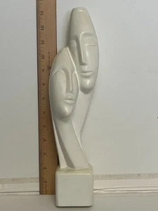 Scultura ceramica volto intrecciato amanti metà secolo moderna 13" usata - Foto 1 di 8