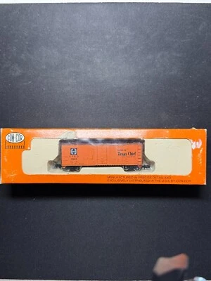 N Vintage ConCor Reefer 1052D Santa Fe Texas Chief SFRD 11843 - ME1086 - Image 1 of 3