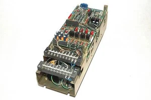 Yaskawa Drives-DC Servo CPCR-MR0808KAW *NUR REPARATURBEWERTUNG* [PZJ] - Bild 1 von 1