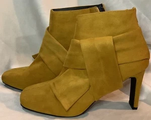 Bellini EUCLAIRE Muster Yellow Ankle Boot Size 9M - Picture 1 of 7