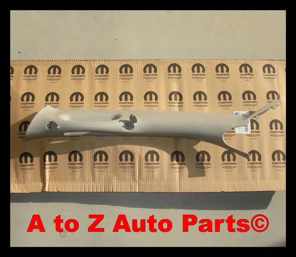 NEW 2002-2005 Dodge Ram DRIVER A Pillar Interior trim / GRAB HANDLE, OEM Mopar Foto 1 de 1