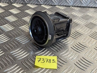 AUDI Q2 2017 1,4 gasolina manual ventilación central calefacción parrilla 81A820901A Foto 1 de 4