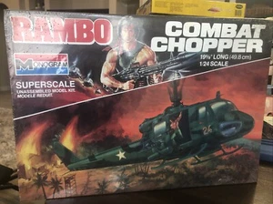 MONOGRAM RAMBO COMBAT HUEY CHOPPER HELICOPTER LARGE 1/24 SCALE MODEL KIT Sealed - Bild 1 von 14