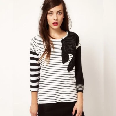 Sonia Rykiel Women’s Black And White Striped with Tiger Appliqué Tee Large - Image 1 of 4