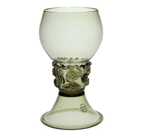 Rummer Hand Made Tyrion Glass, Used In Game Of Thrones, Hand blown 17th C Roemer - Picture 1 of 7