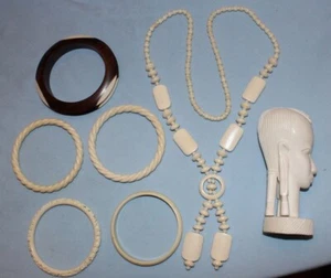 Antike/Vintage afrikanische geschnitzte Halskette, Armbänder, Figur - Bild 1 von 14