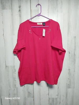 Top tejido manga corta rojo Great Northwest pedrería Foto 1 de 4