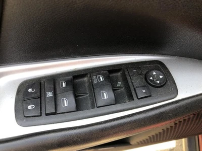 Interruptor de puerta delantera del conductor automático hacia abajo para 11-16 JOURNEY 940307 Foto 1 de 4