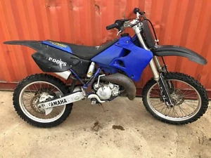 YAMAHA YZ 125 1998 FRONT BRAKE CALIPER yz125 250 wr it yzf WRECKING BIKE - Picture 1 of 12