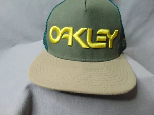Oakley Sample Hat Cap Snap Back Woodland Camo Green New Era 9FIFTY Mens - Picture 1 of 6