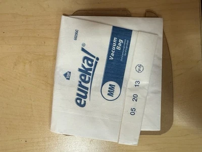 EUREKA TYPE MM--4 PACK VACUUM CLEANER BAGS--60295C - Image 1 of 2