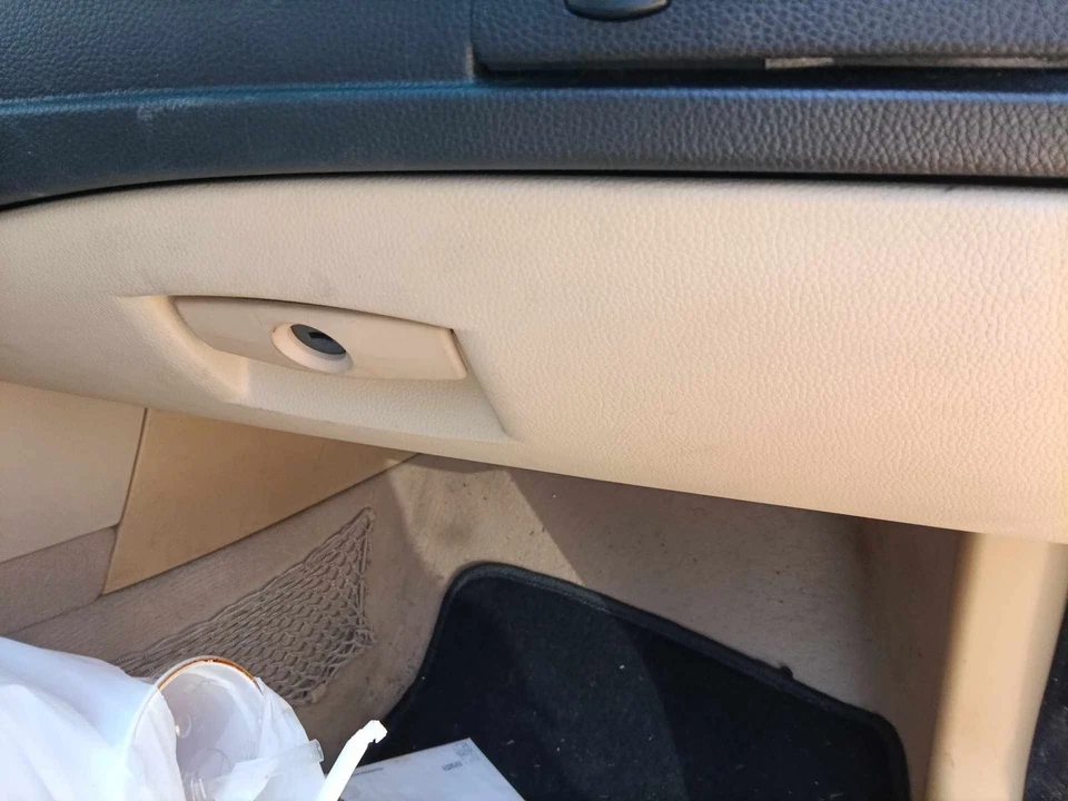 2004-2005 BMW 545i Glove Box Beige - Image 1 of 1