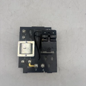 Honeywell RA89 A 1009 2 Schaltrelais nur Niedervolt Steuerkreis - Bild 1 von 4