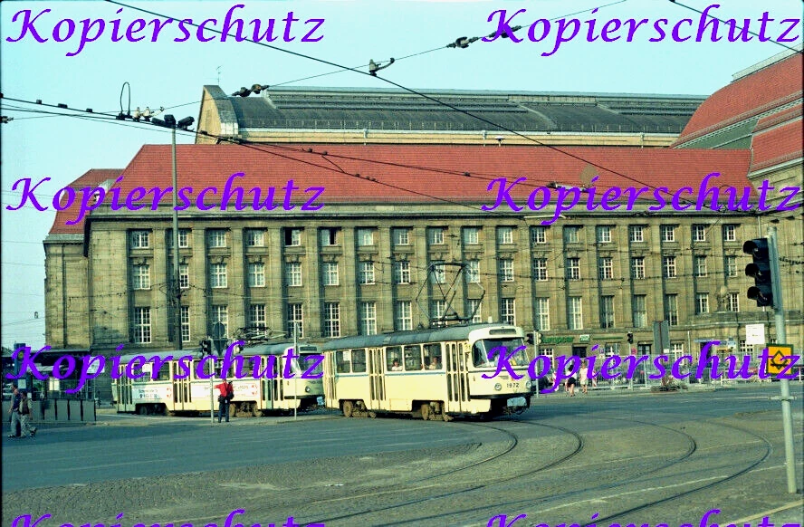 24x36 Negativ, LVB Tram Leipzig Tatra-Doppel 1972 SL21 Hauptbahnhof 95 - Bild 1 von 1