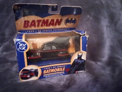 CORGI Batman DC Comics 1940s BATMOBILE BMBV1 1:43 Scale Die Cast Vehicle 2004 - Image 1 of 3