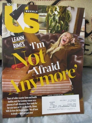 US WEEKLY 10/20/25 LEANN RIMES ANGELINA JOLIE GLEN POWELL SELENA GOMEZ WEDDING - Image 1 of 4