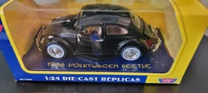1/24 MOTOR MAX 1966 VOLKSWAGEN BEETLE Black 73200 Punch Buggy Die-Cast Replicas - Picture 1 of 4