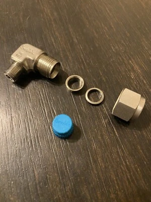 SWAGELOK SS-600-2-2 STAINLESS STEEL fitting 3/8” tube x 1/8” mnpt 90° elbow - Image 1 of 3