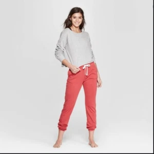 Womens' Colsie Plus Size 1X Drawstring Jogger Sweat Pants Stadium Red NWT - Picture 1 of 1