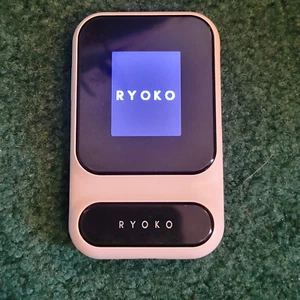 Ryoko Hotspot + Ladestation + Kabel - Benötigt Viaota Wireless Tarif & SIM - Bild 1 von 10