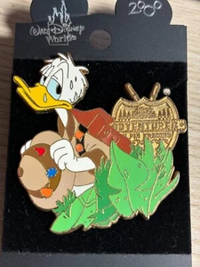 PP30901 WDW - Donald Duck - Adventures in Pin Trading - Animal Kingdom LE 500 - Picture 1 of 2