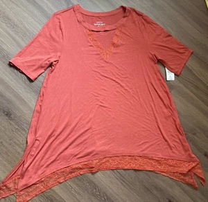 NWT Torrid 4K Spice Short Sleeve Super Soft Lace Shark Bite Spice Top 2/2X 18-20 - Picture 1 of 5