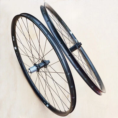 XLC Evo 28" WS-D02 Laufradsatz für Gravel 622-25 Disc TX 12-100 TX 12-142 mm - Bild 1 von 4