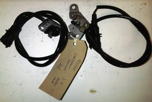 SAAB 9-3 93 Pair of Camshaft Position Sensors 8Valve 2005 - 2010 93179513 Z19DT - Picture 1 of 1