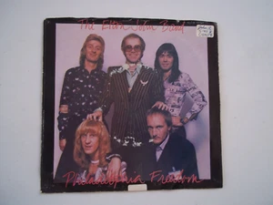 THE ELTON JOHN BAND Philadelphia Freedom; Saw Her Standing 45 RPM 7" Record 1975 - Picture 1 of 6