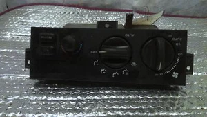 Control de calefacción aire acondicionado Jeep Grand Cherokee 96 97 98 55116065 - Imagen 1 de 5