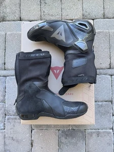 Dainese Axial 2 Boots Black/Black - 43 EU / 10 US  - Bild 1 von 9
