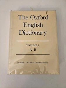 The Oxford English Dictionary Volume I A-B At The Clarendon Press 1240 pages - Picture 1 of 9