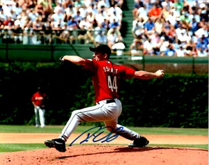 Roy Oswalt Signed 8X10 Photo Houston Astros Autographed Picture MLB - Picture 1 of 1