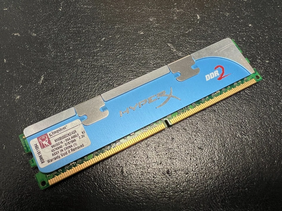 HyperX Kingston 4GB 1066 MHz DDR2 SDRAM Memory (KHX8500D2K2/4GR) (1x2GB module) - Image 1 of 2