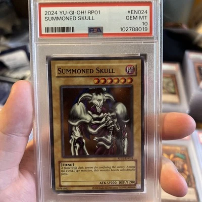 PSA 10 - Summoned Skull RP01-EN024 Retro Pack Unlimited - Image 1 of 2