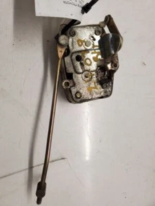 Toyota Pickup, Right Manual Lock Actuator / Latch Assy, 1978 - Picture 1 of 12