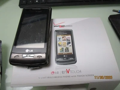 Teléfono celular LG Env Touch VX11000 Verizon y 2 teléfonos plegables Foto 1 de 4