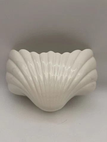 Vtg  Ceramic Retro Wall Sconce Light Fixture MCM Neo Deco Ivory, NOS, Untested Cover