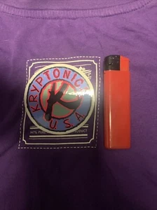 Shugo Kubo KRYPTONICS Skateboard wheels Neon Pink Vintage Skateboarding STICKER - Afbeelding 1 van 1