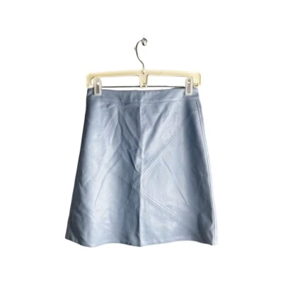 Mini-saia feminina Philosophy couro sintético azul tamanho 2 - Imagem 1 de 4