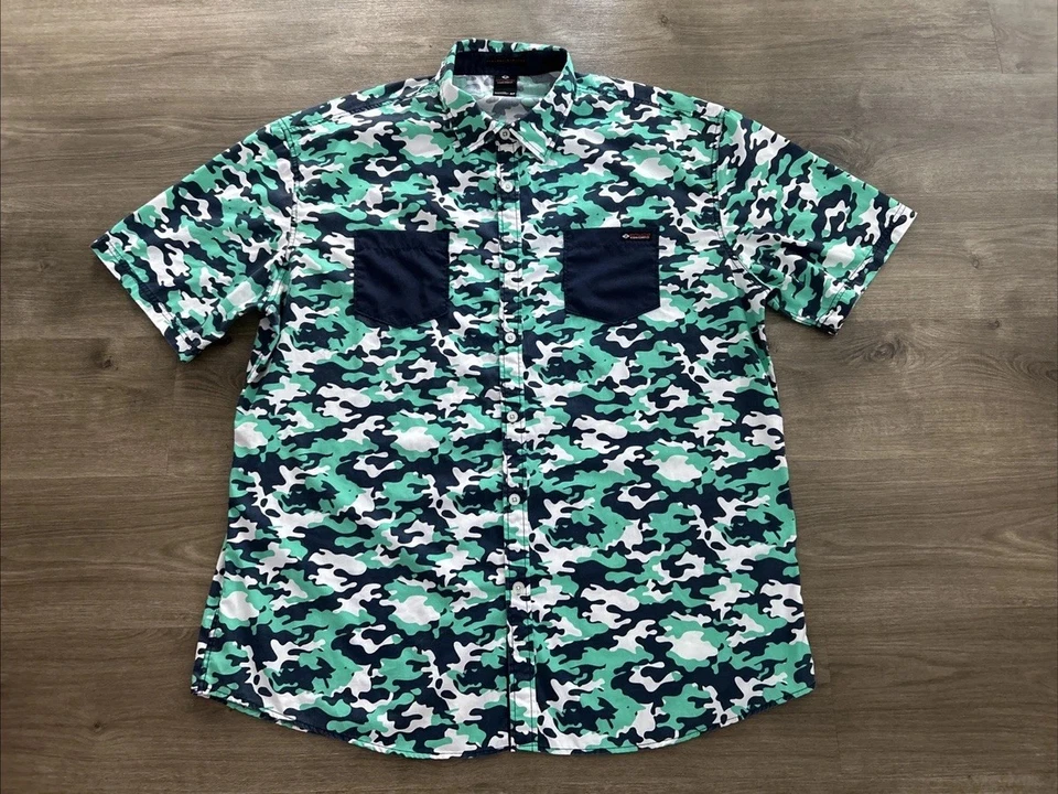 Enyce a Sean Combs co., camisa camuflaje manga corta, abotonada talla 3XL Foto 1 de 4