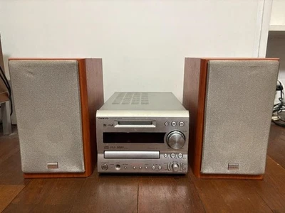 ONKYO FR-7GX CD MD Mini Component System Hi-Fi Stereo Amplifier with Remote - Image 1 of 4